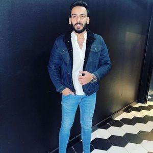 Meet your Posher, Ali